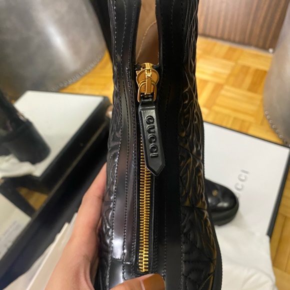 Gucci - Picture 2 of 8